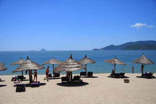 Vinh - Đà Nẵng - Nha Trang - Đà Lạt - Vũng Tàu - Côn Đảo - TP HCM - Nha Trang - Huế - Vinh