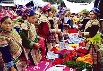 Chợ Bắc Hà - Le marché de Bac Ha